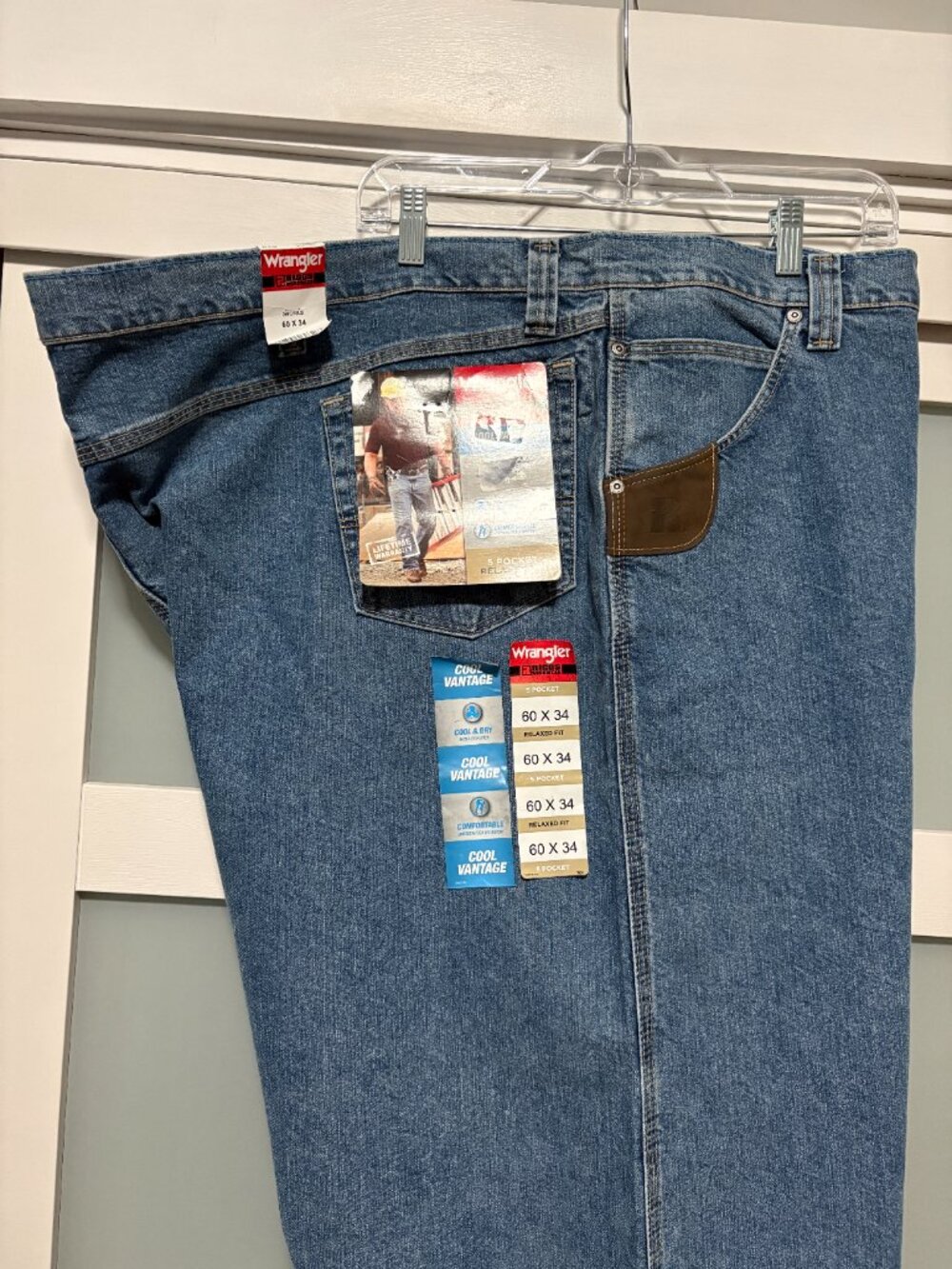 Wrangler Rigss Workwear Men's Denim Jeans Cool Vantage Relaxed Fit sz 60x34 NWT